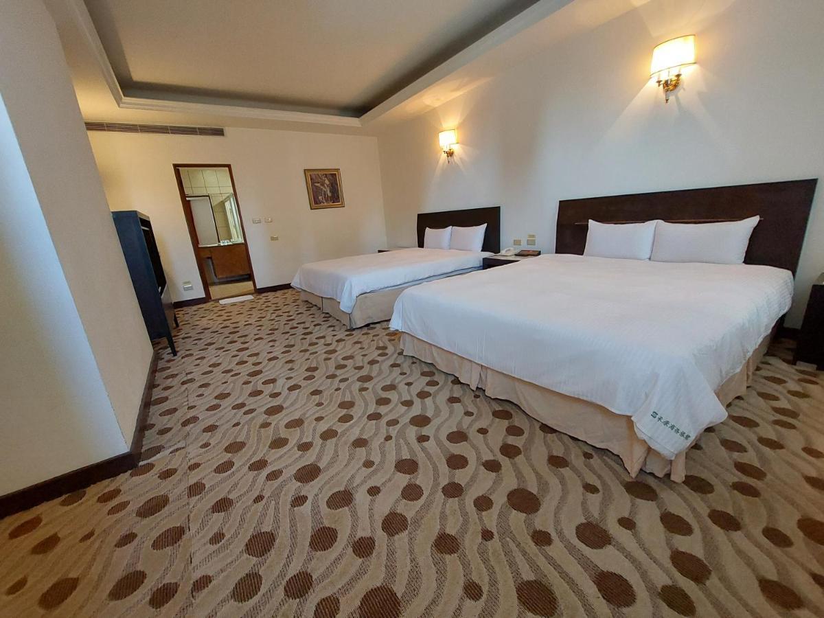 Herkang Hotel تايتشونغ المظهر الخارجي الصورة