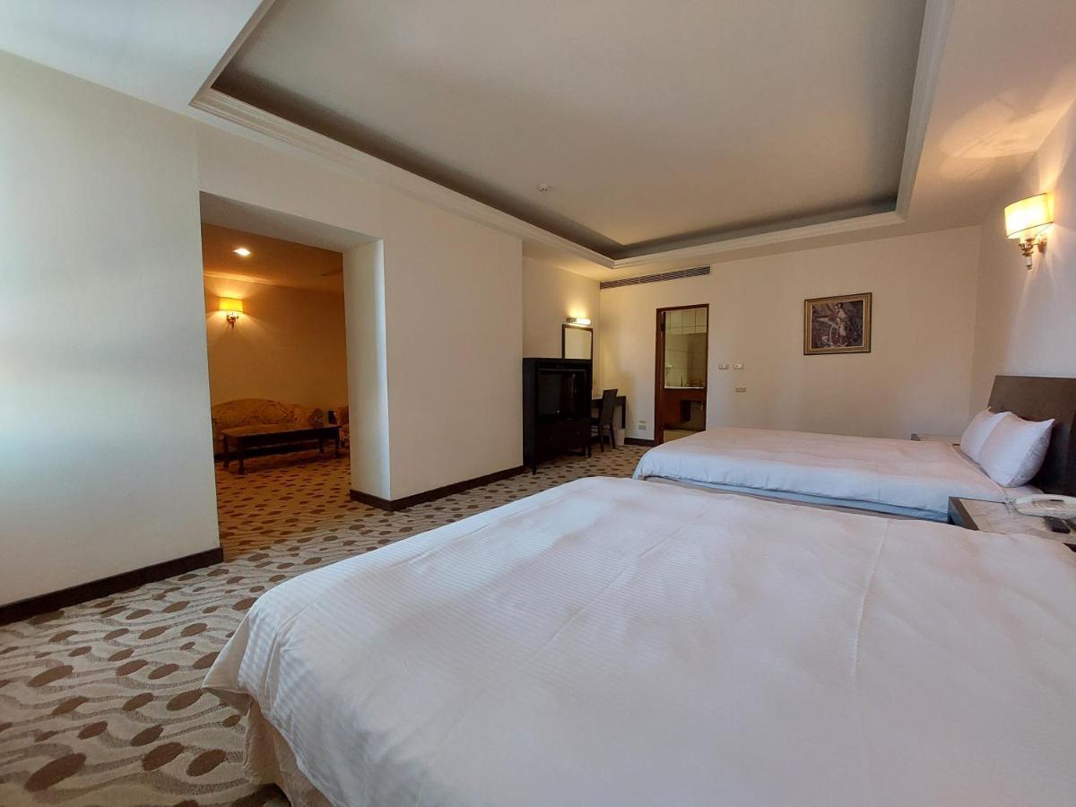 Herkang Hotel تايتشونغ المظهر الخارجي الصورة