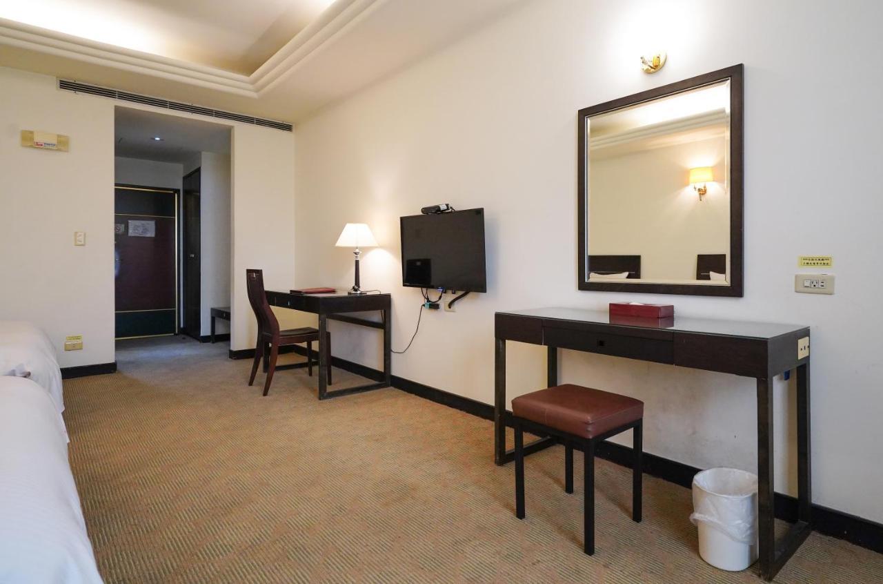 Herkang Hotel تايتشونغ المظهر الخارجي الصورة