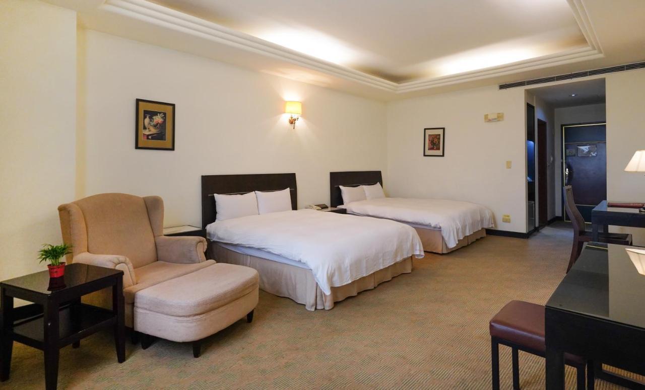 Herkang Hotel تايتشونغ المظهر الخارجي الصورة