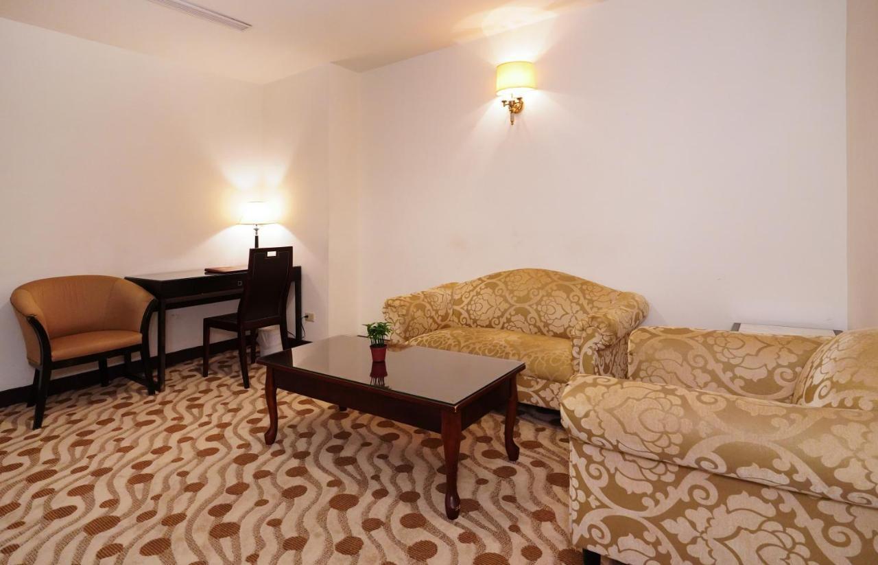Herkang Hotel تايتشونغ المظهر الخارجي الصورة