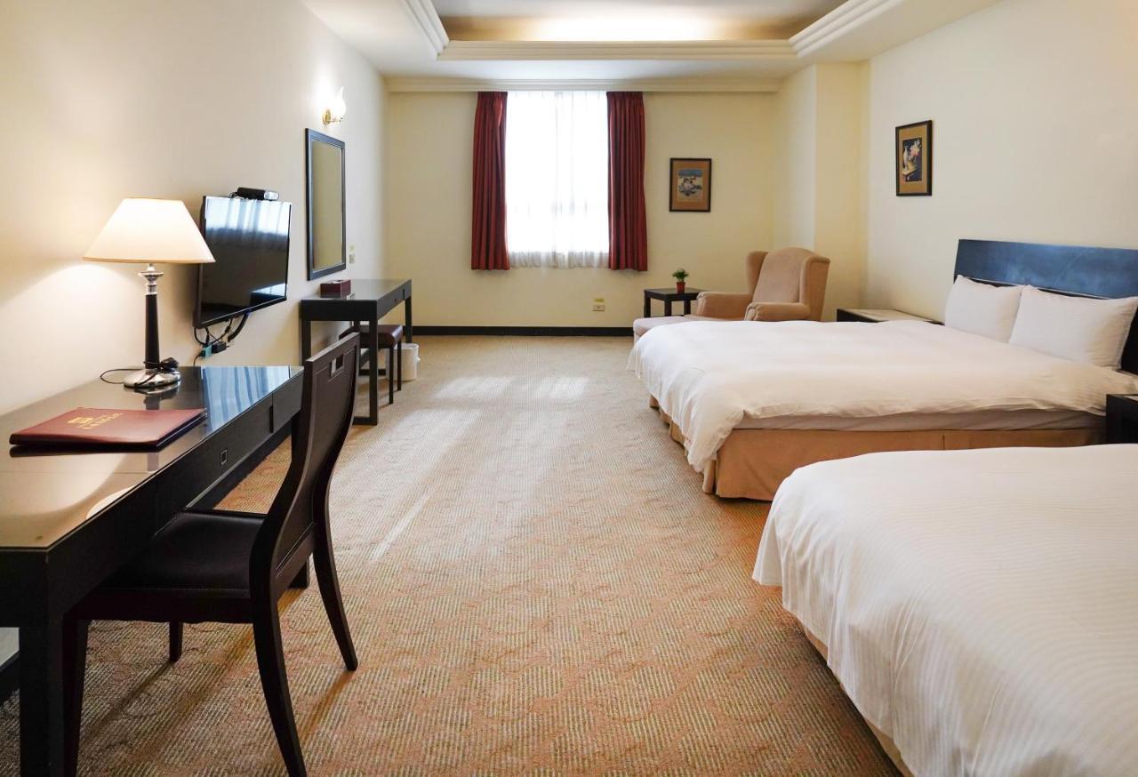 Herkang Hotel تايتشونغ المظهر الخارجي الصورة