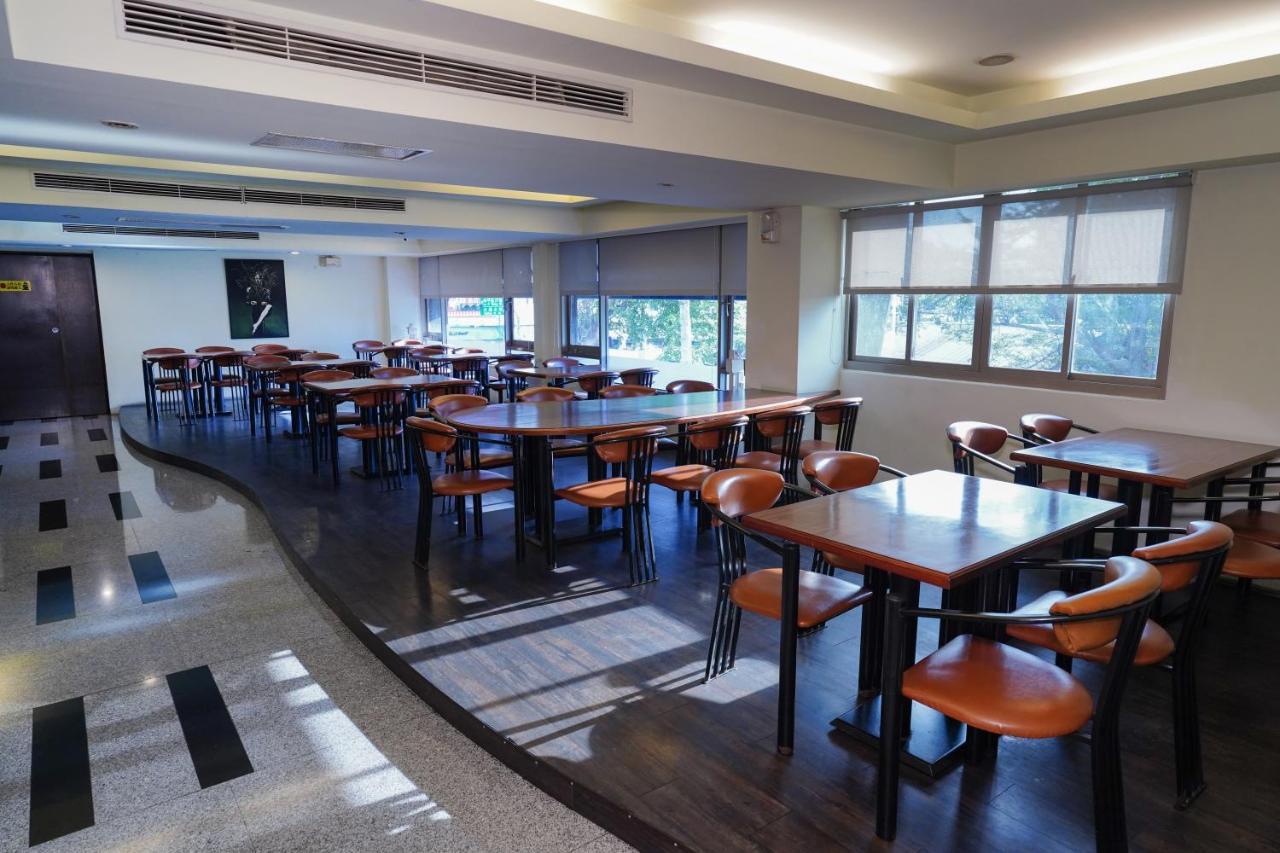 Herkang Hotel تايتشونغ المظهر الخارجي الصورة